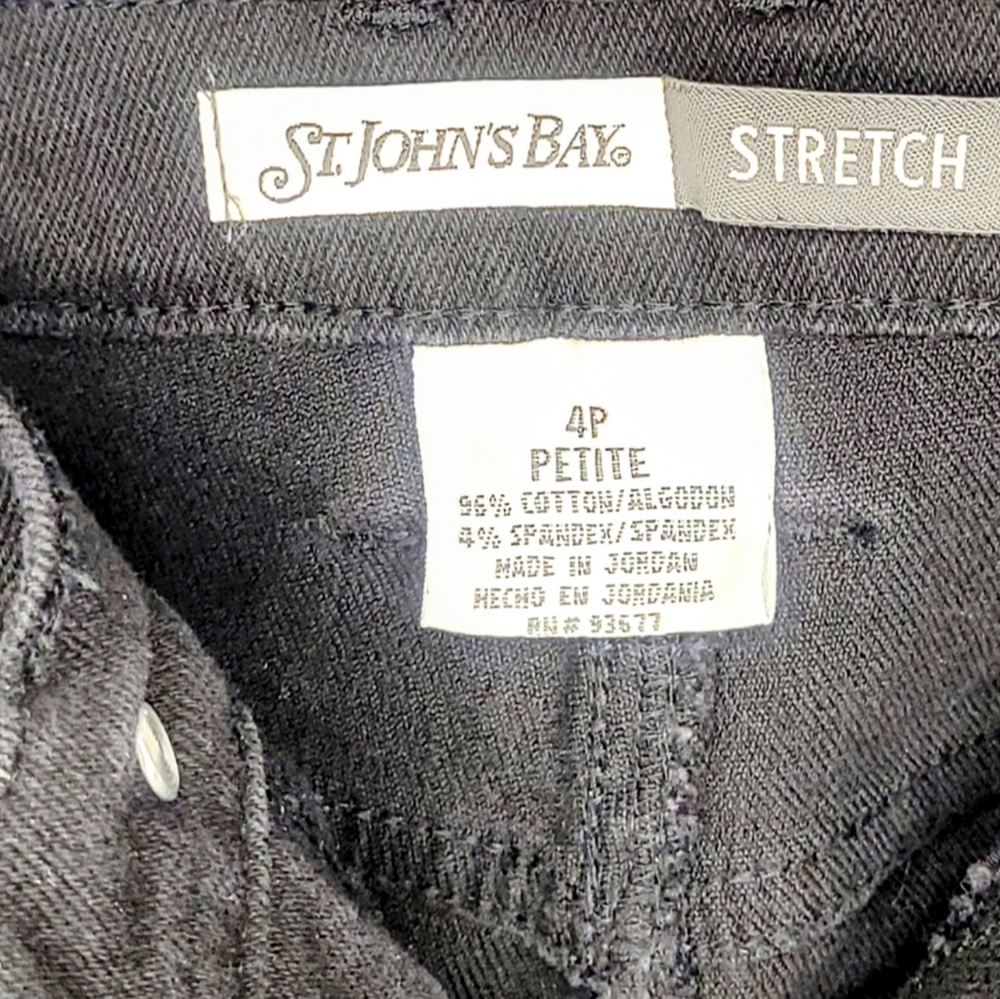 St John’s Bay Black Stretch Jeans Petite 4P Straight Leg Classic Denim - Picture 5 of 5